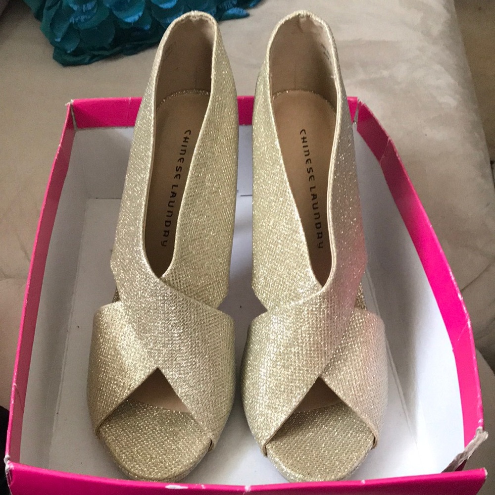 Gold Dress Shoe